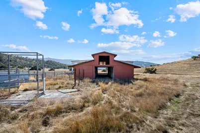 20101 Panoche Rd, Paicines, CA 95043 - Photo 70