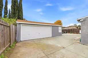 369 Doris Ave, San Jose, CA 95127 - Photo 28