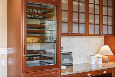1215 Tournament Dr, Hillsborough, CA 94010 - Photo 52
