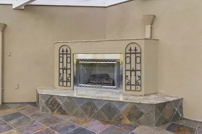 1215 Tournament Dr, Hillsborough, CA 94010 - Photo 162