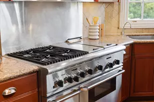 1215 Tournament Dr, Hillsborough, CA 94010 - Photo 56