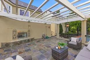 1215 Tournament Dr, Hillsborough, CA 94010 - Photo 164