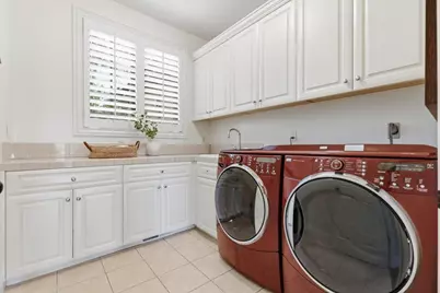 1215 Tournament Dr, Hillsborough, CA 94010 - Photo 86