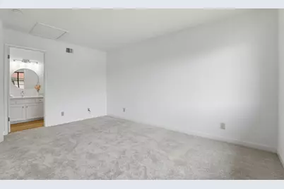 403 Kenbrook Cir, San Jose, CA 95111 - Photo 12
