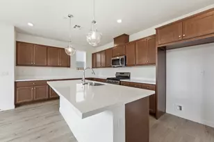 130 Dogwood Ct, Hollister, CA 95023 - Photo 8