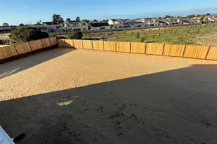 3055 El Capitan Dr, Marina, CA 93933 - Photo 8