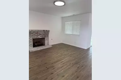 501 Cedar Dr, Watsonville, CA 95076 - Photo 2