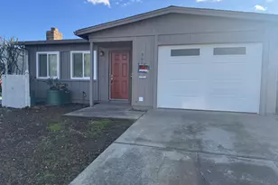 501 Cedar Dr, Watsonville, CA 95076 - Photo 2