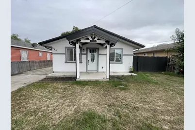 544 W 9th St, Stockton, CA 95206 - Photo 2