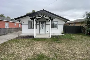 544 W 9th St, Stockton, CA 95206 - Photo 2