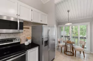 2371 Ticonderoga Dr, San Mateo, CA 94402 - Photo 10