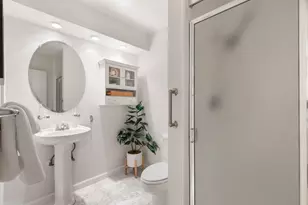 2371 Ticonderoga Dr, San Mateo, CA 94402 - Photo 18