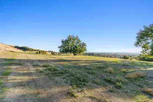 1995 Old Calaveras Rd, Milpitas, CA 95035 - Photo 26