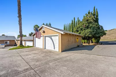 1995 Old Calaveras Rd, Milpitas, CA 95035 - Photo 16