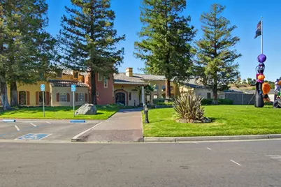 260 Chateau La Salle 260, San Jose, CA 95111 - Photo 42