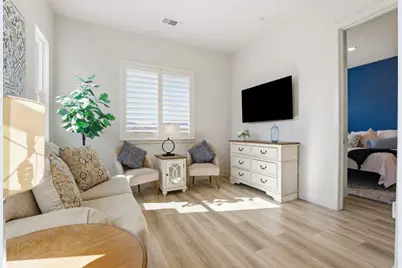 208 Luna Way, Hollister, CA 95023 - Photo 32