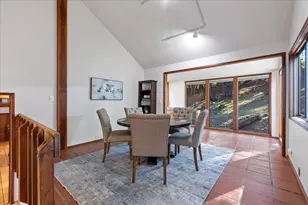 22163 Miller Ridge Rd, Los Gatos, CA 95033 - Photo 18