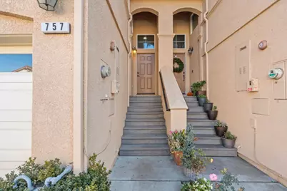 757 Roble St, Watsonville, CA 95076 - Photo 4