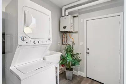 3000 26th St, San Francisco, CA 94110 - Photo 24