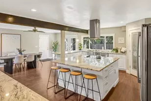 15410 Oak Hills Dr, Salinas, CA 93907 - Photo 2