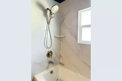 2841 Filbert St, Oakland, CA 94608 - Photo 4