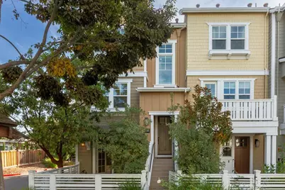 2041 Atlas Loop, Mountain View, CA 94043 - Photo 2