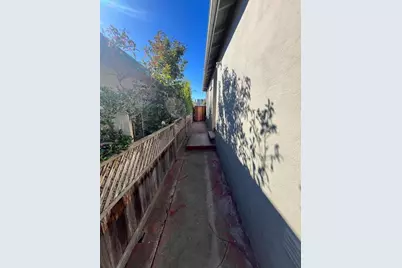 210 7th Ln, South San Francisco, CA 94080 - Photo 18