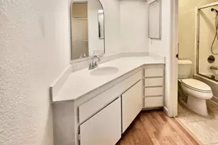 3064 Flint St 35, Union City, CA 94587 - Photo 22