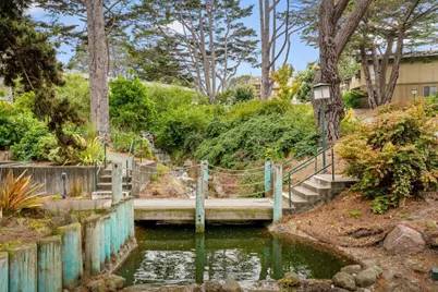 385 Mandarin Dr 5, Daly City, CA 94015 - Photo 16