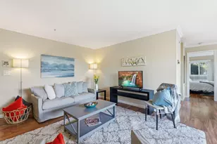 2425 S Norfolk St 102, San Mateo, CA 94403 - Photo 6