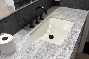 4860 E Ln Ave 104, Fresno, CA 93727 - Photo 18