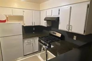 4860 E Ln Ave 104, Fresno, CA 93727 - Photo 14