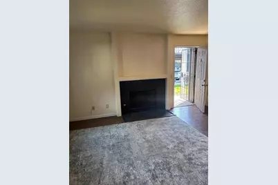 4860 E Lane Ave 104, Fresno, CA 93727 - Photo 14