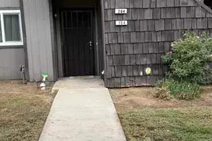 4860 E Ln Ave 104, Fresno, CA 93727 - Photo 8