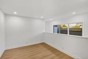 374 Manzanita Ct, Milpitas, CA 95035 - Photo 16