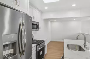 374 Manzanita Ct, Milpitas, CA 95035 - Photo 12