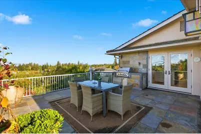 920 Oxford Dr, Los Altos, CA 94024 - Photo 14