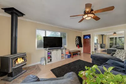 8394 Peek Cir, Mokelumne Hill, CA 95245 - Photo 12