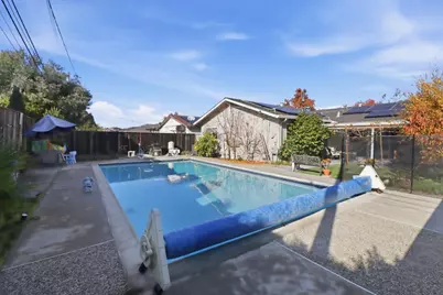 1054 Fleetwood Dr, San Jose, CA 95120 - Photo 20