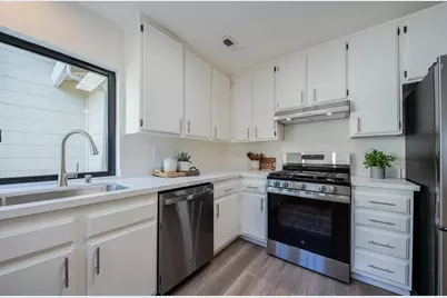 1051 Olympic Ln, Seaside, CA 93955 - Photo 14