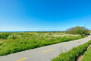 41 Grandview St 1204, Santa Cruz, CA 95060 - Photo 32