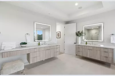 20388 Hill Ave, Saratoga, CA 95070 - Photo 12