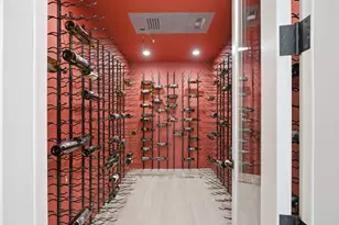 20388 Hill Ave, Saratoga, CA 95070 - Photo 18