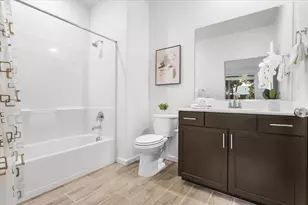 25218 Parklane Dr, Hayward, CA 94544 - Photo 6