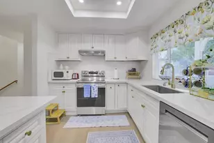 17411 Holiday Dr, Morgan Hill, CA 95037 - Photo 16