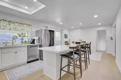 17411 Holiday Dr, Morgan Hill, CA 95037 - Photo 10