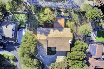 17411 Holiday Dr, Morgan Hill, CA 95037 - Photo 46