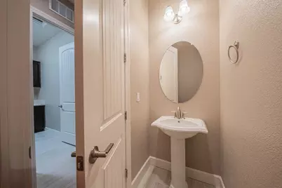 1357 Sunridge Dr, Hollister, CA 95023 - Photo 36