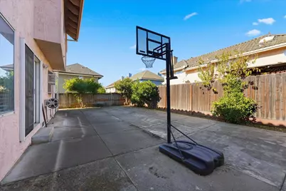 215 June Ct, Watsonville, CA 95076 - Photo 20