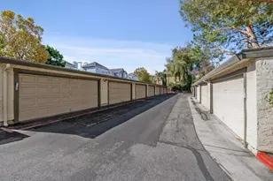 646 S Ahwanee Terrace, Sunnyvale, CA 94085 - Photo 18